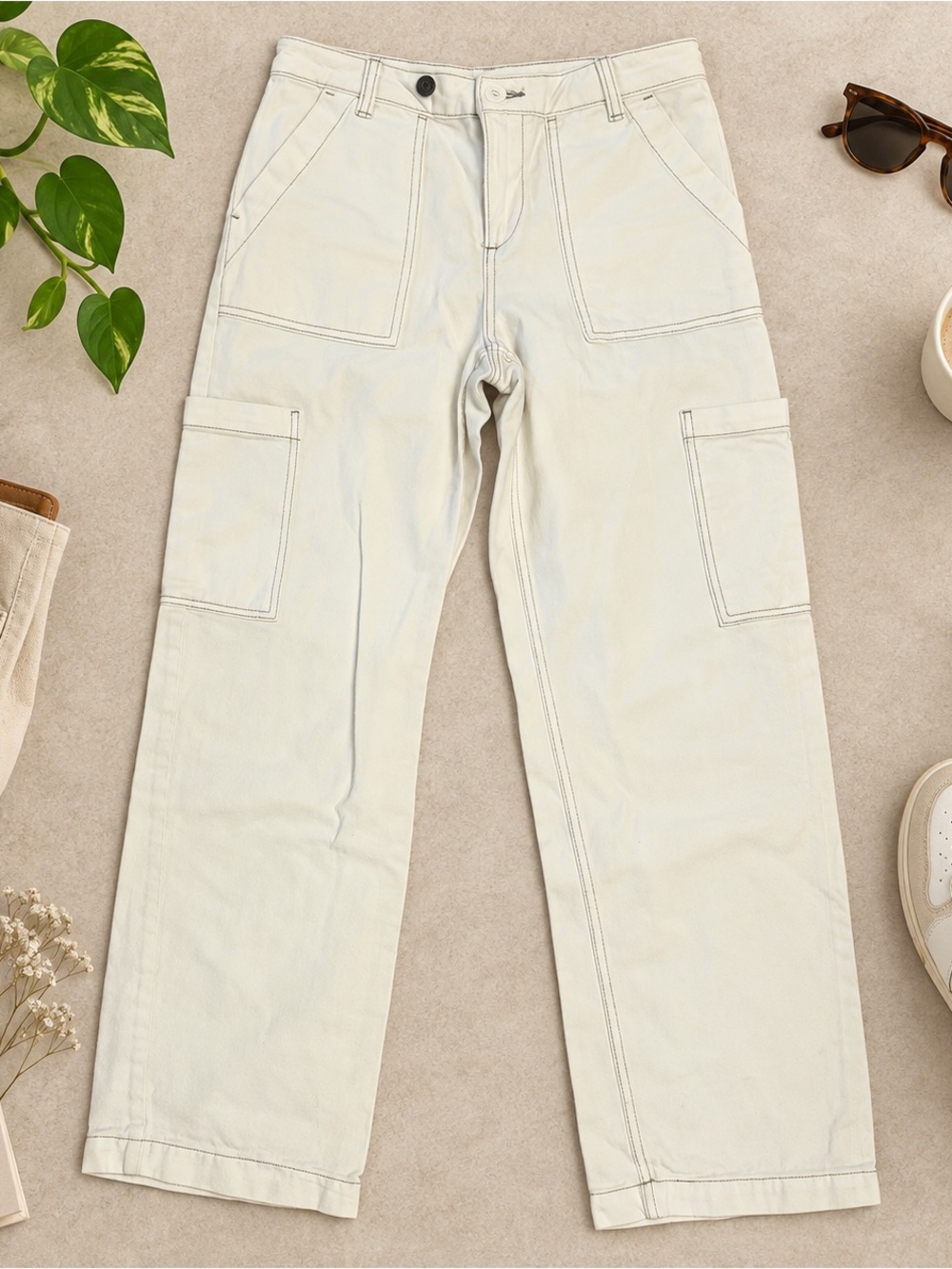 H&M Divided Cream Cargo Utility Pants — Size 2 (EUR 34)